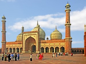 Jama_Masjid,_Delhi,_morning_view